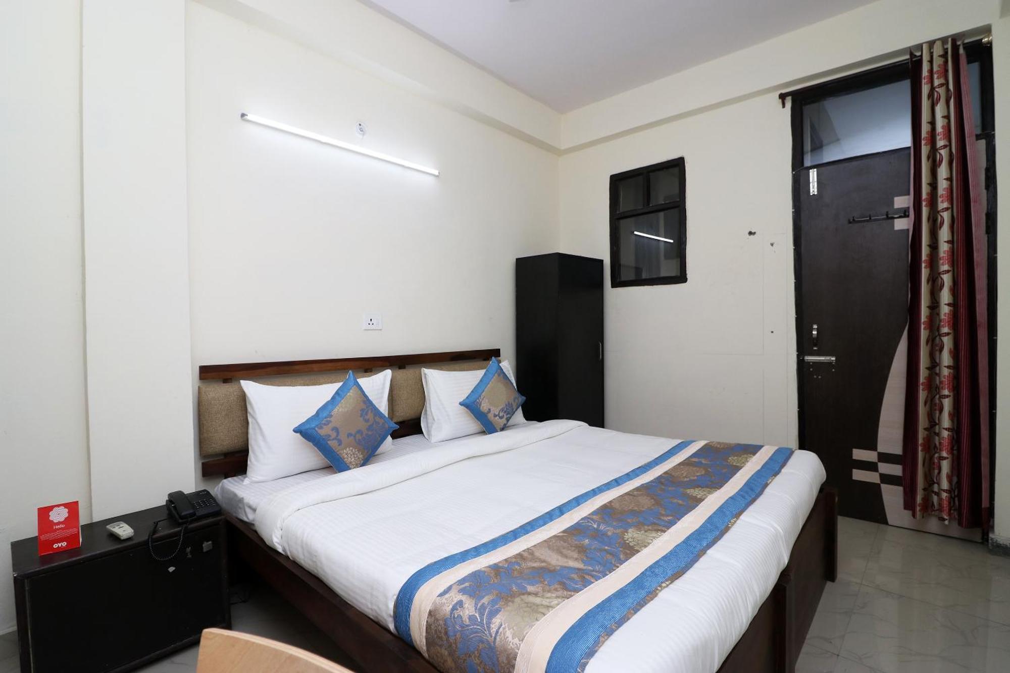 Oyo Triage Home Stay Noida Exterior photo